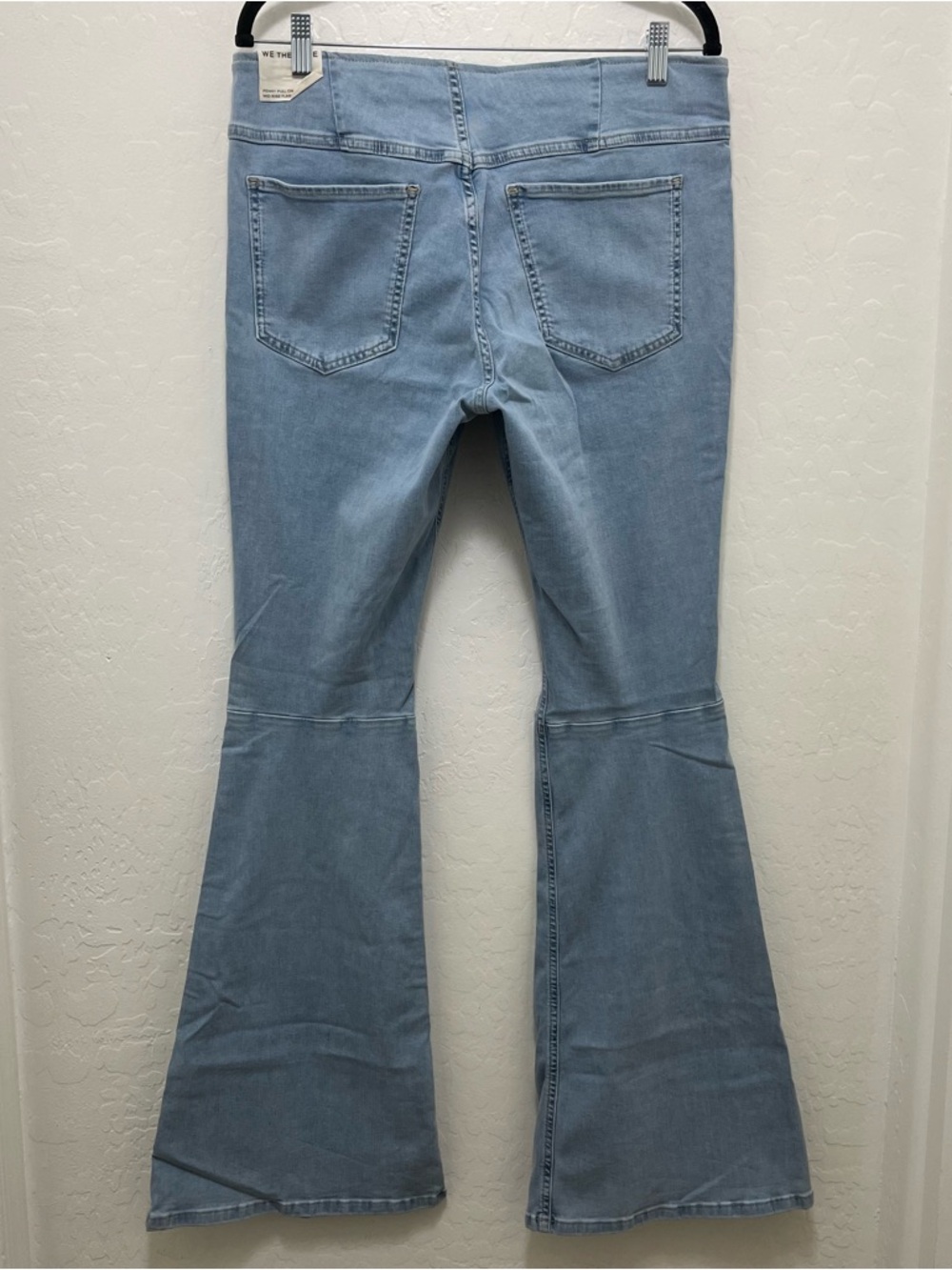 NWT We The Free 32 Blue Penny Pull On Mid Rise Flare Jeans - Picture 6 of 9